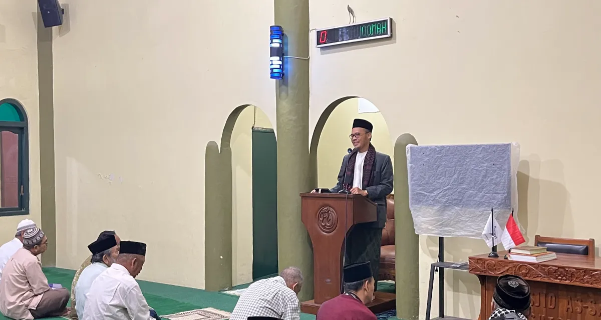 Hati-Hati Harta Batil! Ustadz Edi Prasetyo Sentil Fenomena Korupsi Waktu Hingga Utang yang Tak Dibayar