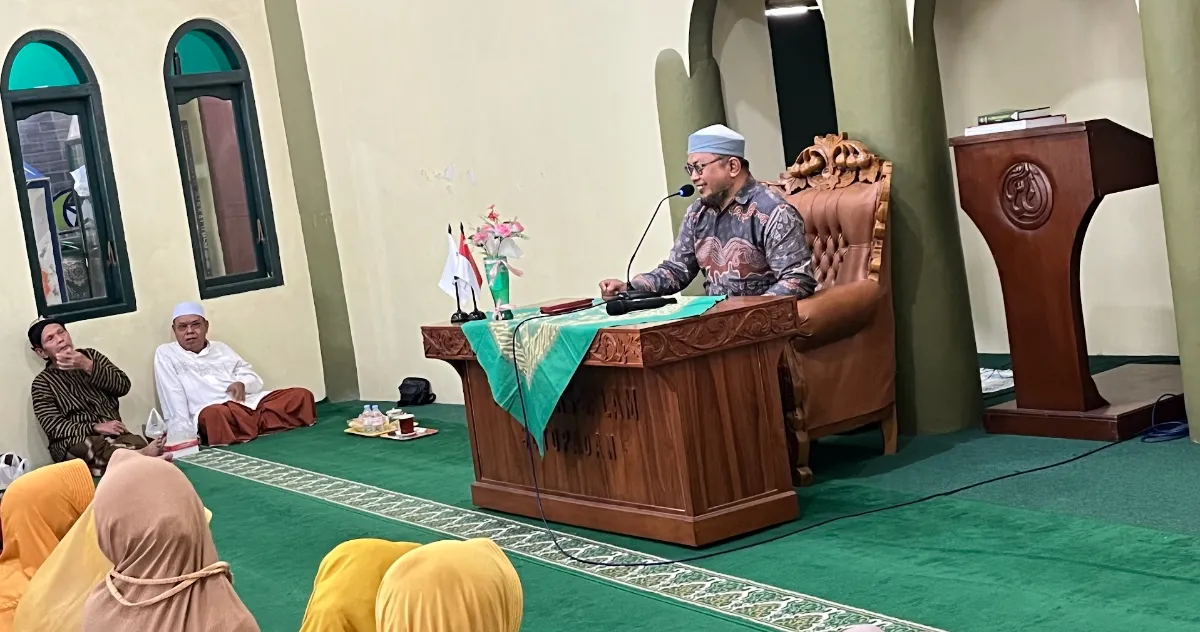 Meniti Jalan Kesabaran Rumah Tangga: Pesan Menyentuh Ustadz Sigit Yulianto dalam Pengajian di Masjid As-Salam Sutopadan