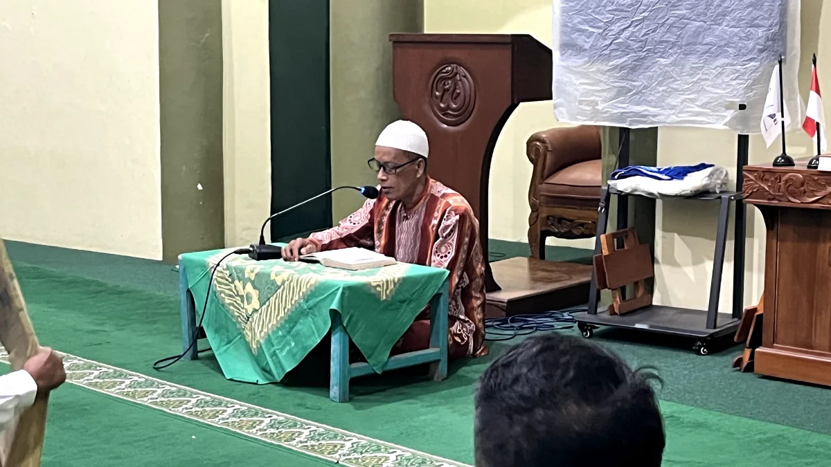 Menyambut Kemerdekaan dengan Kelapangan Jiwa: Ustadz Ali Amran Bedah 7 Kunci Hati yang Tenang di Masjid As-Salam